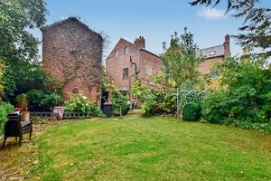 Photo 23- click for photo gallery